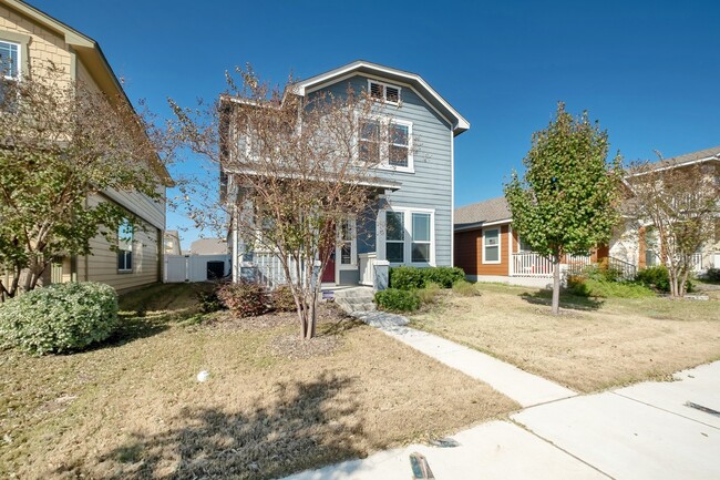 Building Photo - 4 Bedroom, 2.5 Bath Home in Highland Park ...