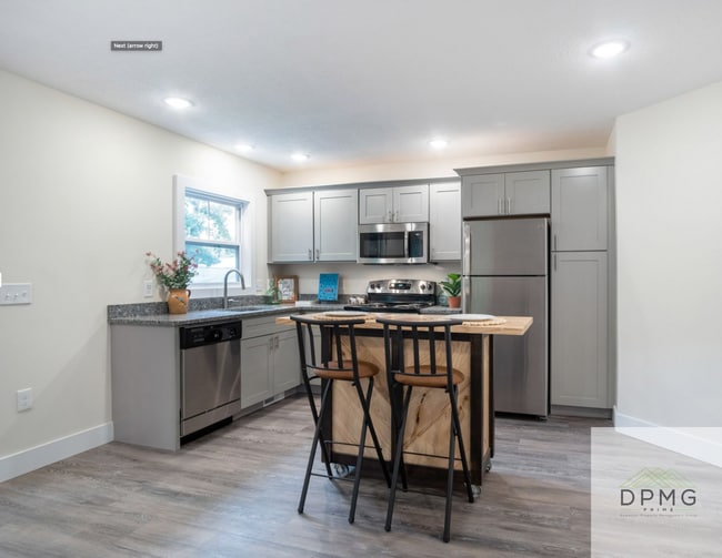 Building Photo - 414 Haven St