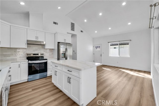 Building Photo - 2133 W Civic Center Dr