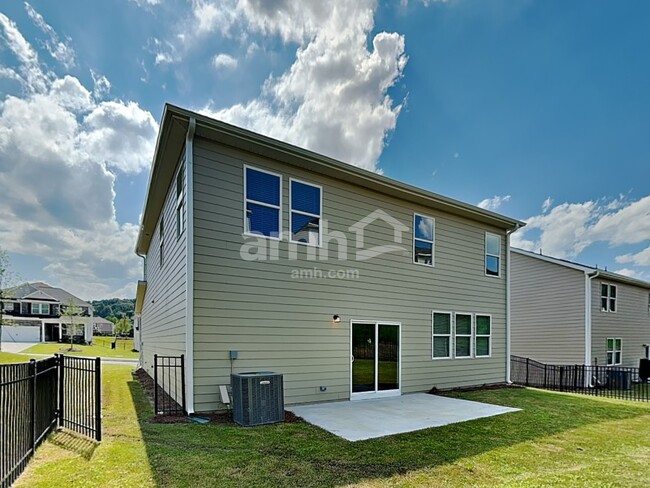 Building Photo - 689 Alcovy Walk Dr