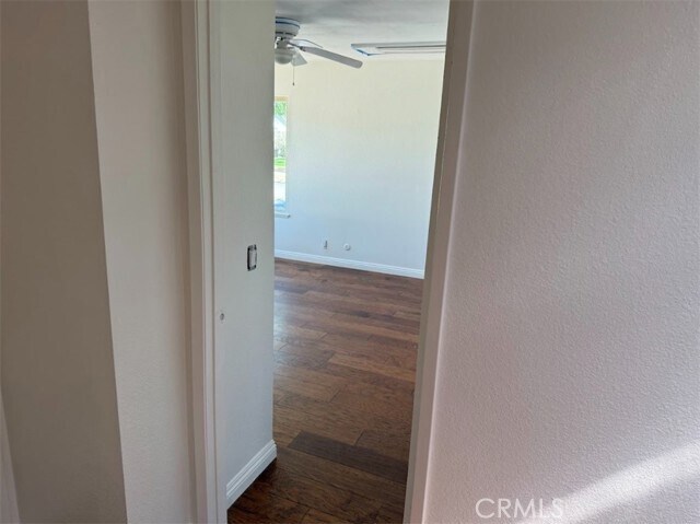 Building Photo - 10020 Leucadia Ln