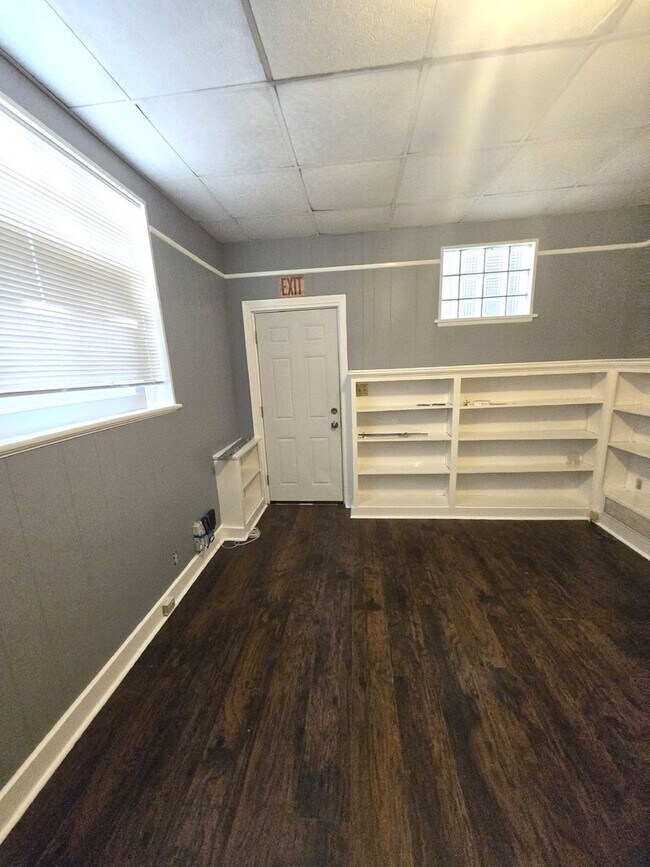 Building Photo - 8 St John St