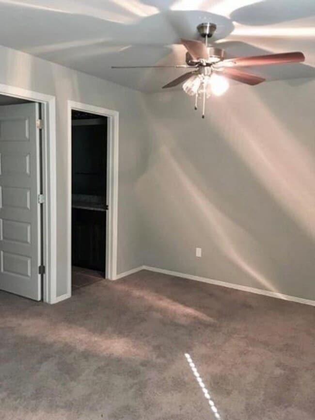 Building Photo - 508 W Weymouth