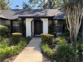 Building Photo - 2 Bedroom w/ Fireplace- Water &amp; Lawn C...