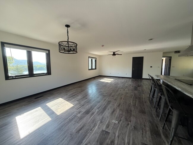 Building Photo - 24859 2nd St