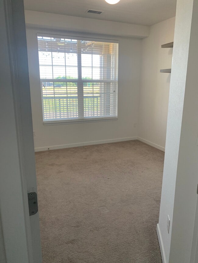Building Photo - Gorgeous 2 beds 2 baths in Parker!