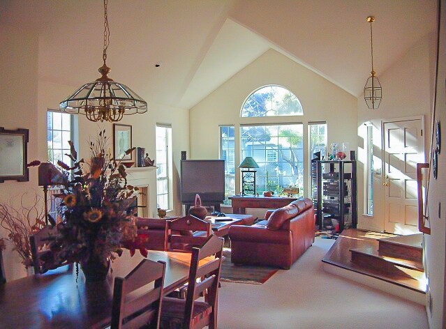 Building Photo - 809 Portman Dr