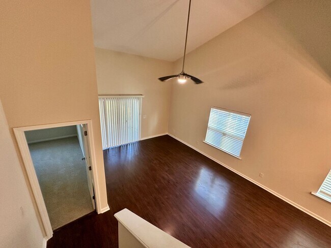 Building Photo - 840 Parnell Ct