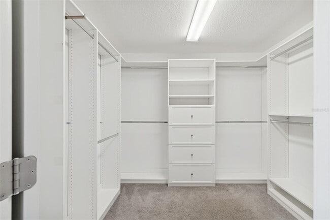 Building Photo - 4921 W Paul Ave