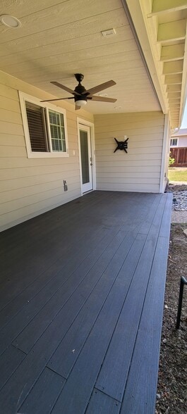 Back Deck w/ Recessed LEDs with TV Mount - 514 Osborn Ln