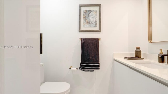 Building Photo - 545 SW 11th St