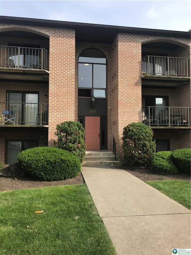 Building Photo - 897 Cold Spring Rd