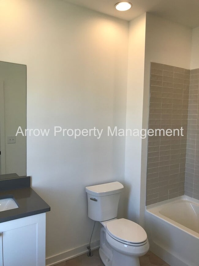 Building Photo - Immaculate new construction in the Nations!