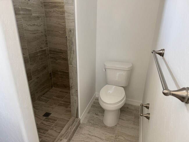 Building Photo - Brand New 3 bedroom home with 2 car garage...