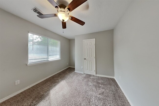 Building Photo - 21504 Palace Pines Dr