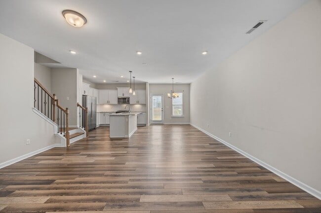 Building Photo - 1631 Glacier Dr