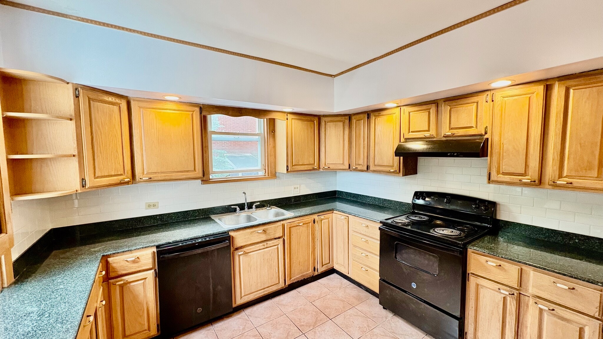 Building Photo - 6345 Morrowfield Ave