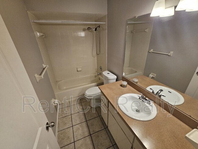 Building Photo - 4371 Azora Rd