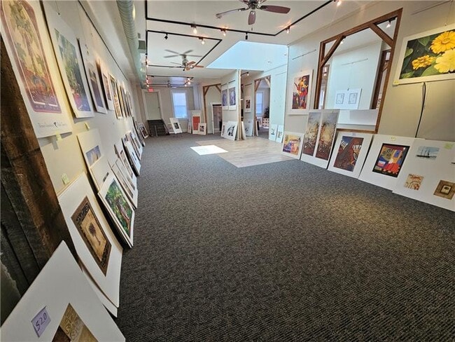 Building Photo - 30 N Main St