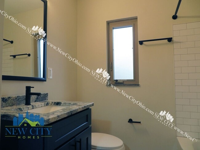 Building Photo - Newly Renovated Apartment Building