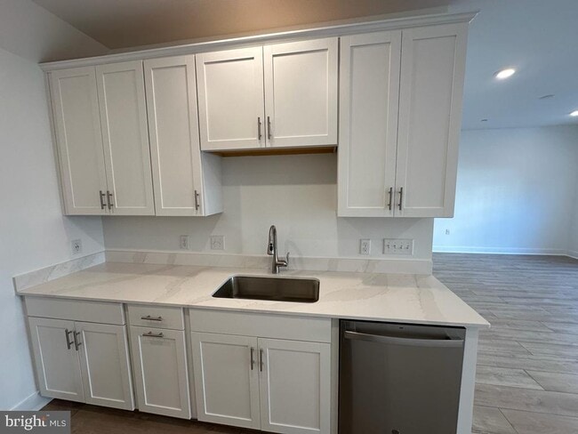 Building Photo - 94 Harvest Wy