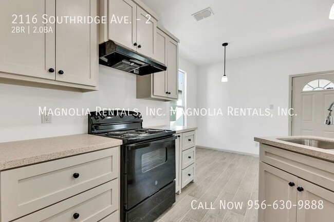 Building Photo - 2116 Southridge Ave