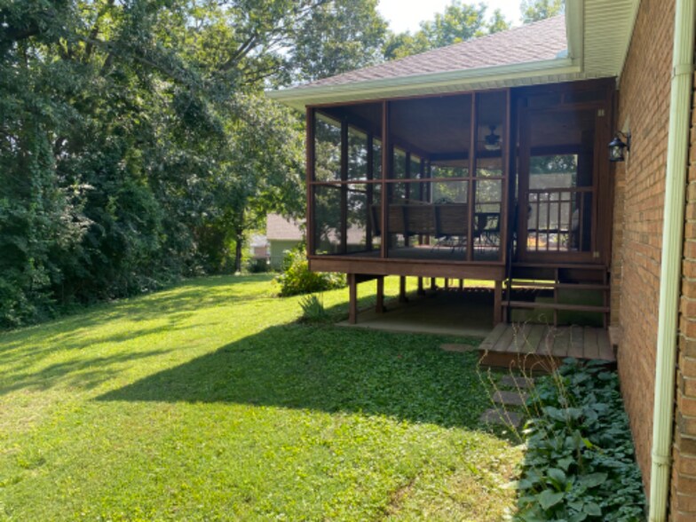 Building Photo - 850 Ronald Ct
