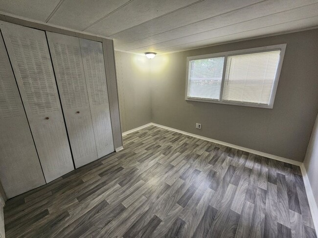 Building Photo - 14803 Bakers Ln