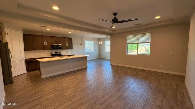 Building Photo - 12295 N 145th Ave