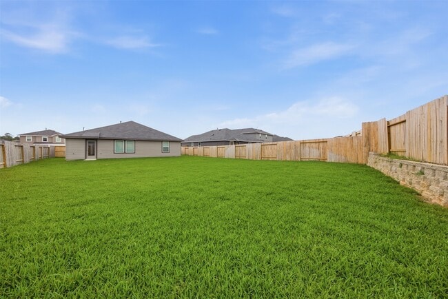 Building Photo - 40810 Hawthorne Glades St