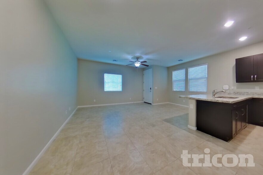 Building Photo - 12586 W Mazatzal Dr