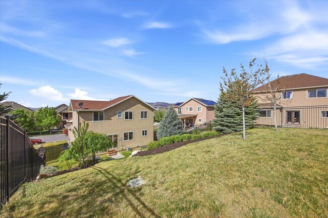 Building Photo - 4412 N Foxtrail Cir