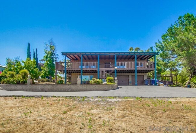 Building Photo - 145 La Cresta Heights Rd