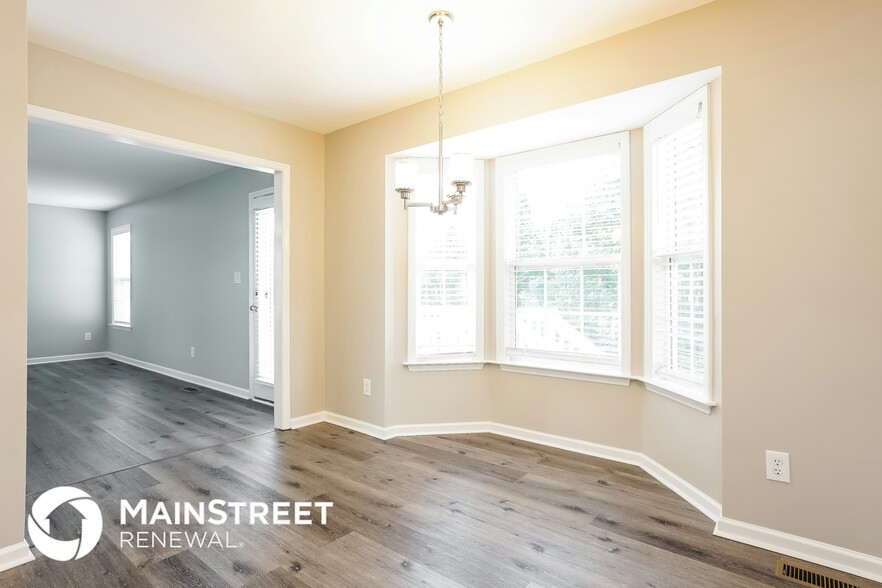 Building Photo - 114 Clarence Ln