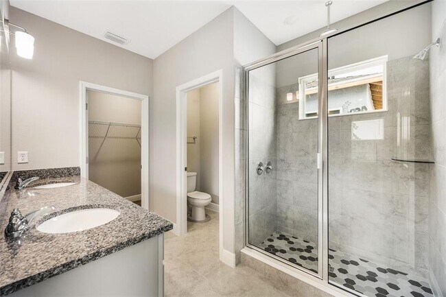 Building Photo - 13043 Serene Glade Rd