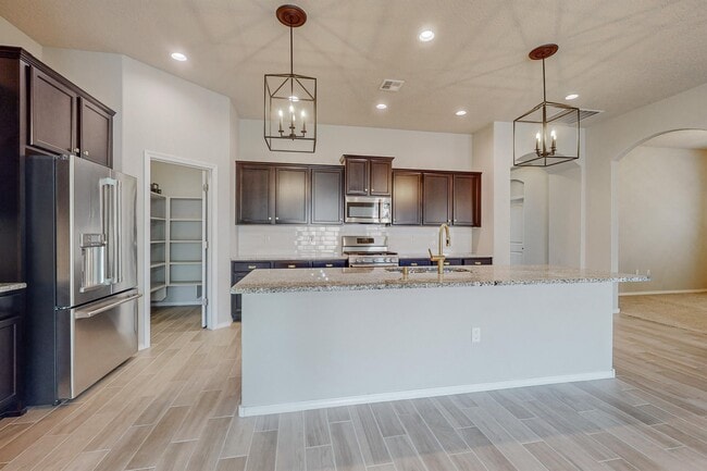 Building Photo - 6011 Buckthorn Ave NW