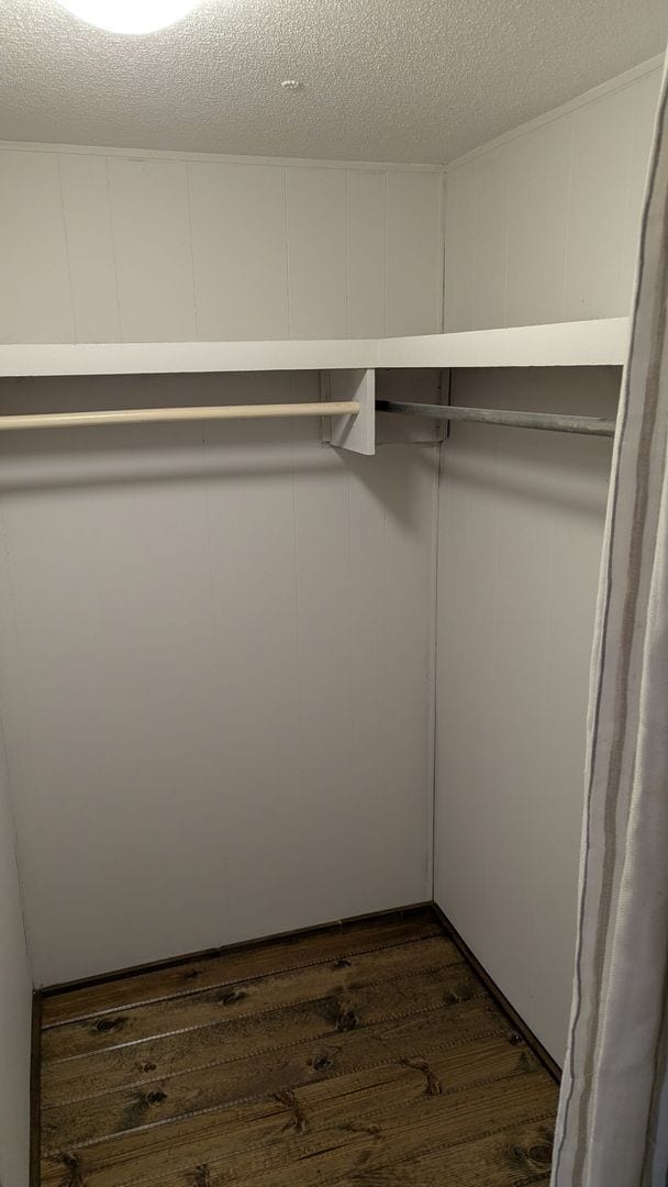 Building Photo - 2 Bedrooms and 2 Bathroom Mobile home