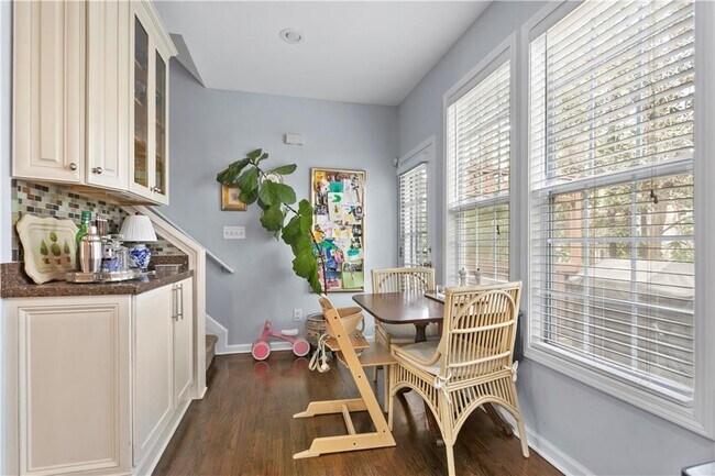 Building Photo - 2924 Wintercrest Way