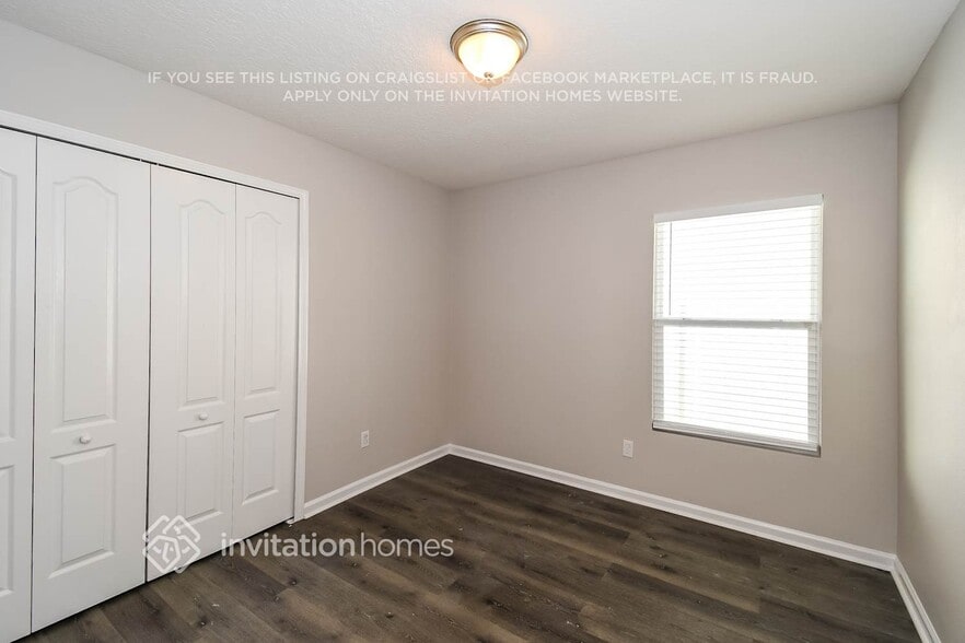 Building Photo - 153 Summer Point Dr