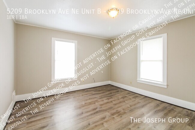 Building Photo - 5209 Brooklyn Ave NE