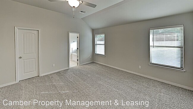 Building Photo - 4 br, 2 bath House - 2225 Cale Cove