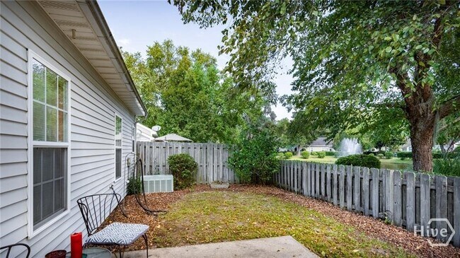 Building Photo - 15 Olde Towne Pl Dr