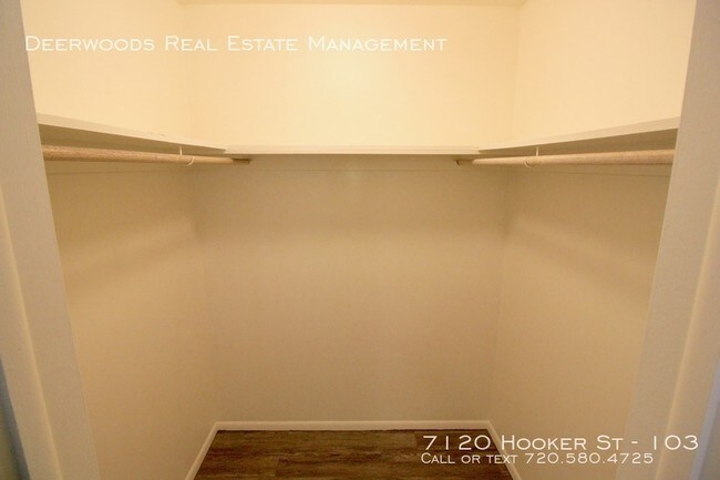 Building Photo - 7120 Hooker St