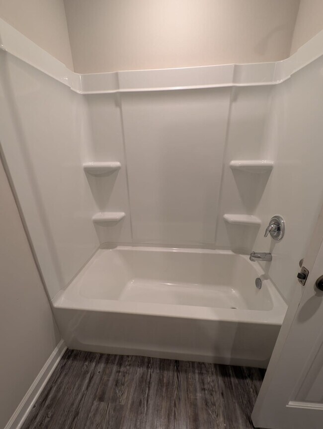 Building Photo - 13213 Fowler Dr