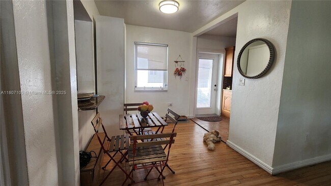 Building Photo - 205 NW 128th St