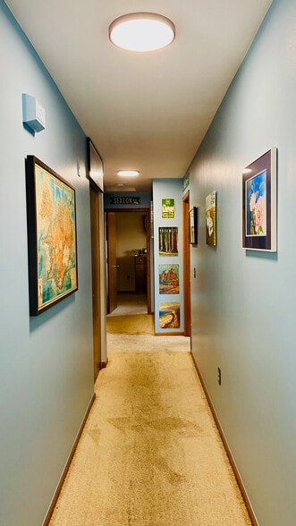 Hallway - 384 Minz Park Cir