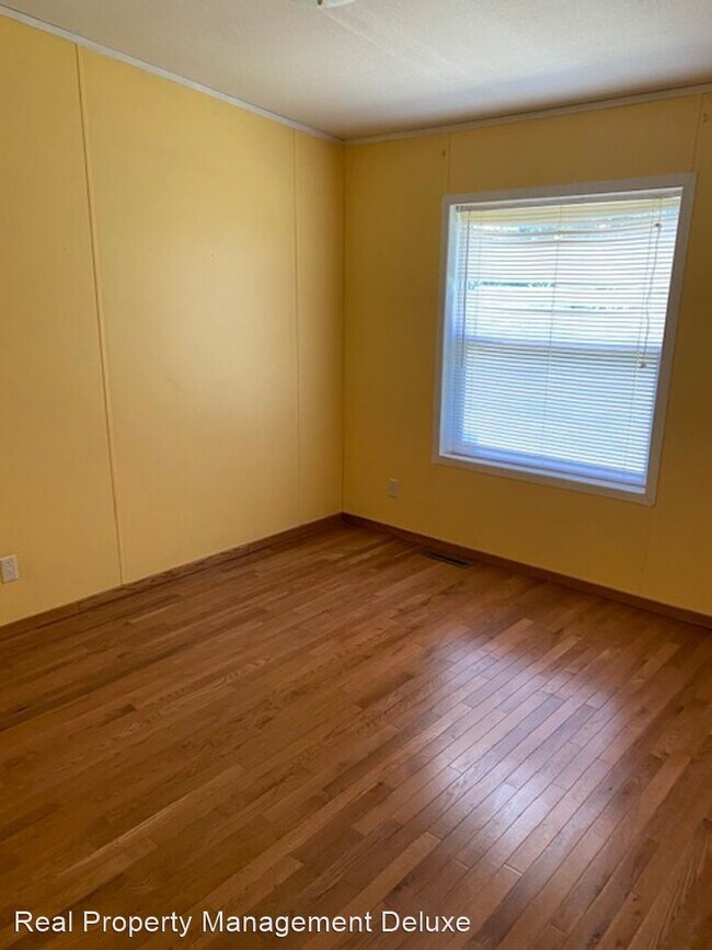 Building Photo - 3 br, 2 bath House - 28673 County Road 66