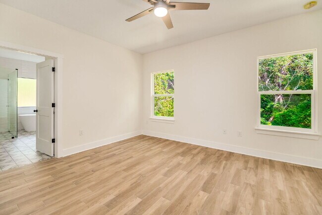 Building Photo - NEW CONSTRUCTION!
