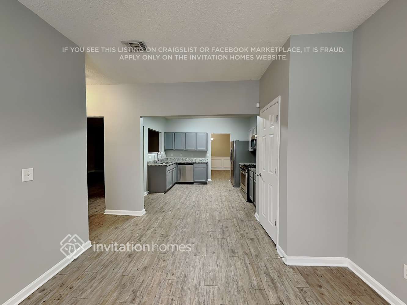 Building Photo - 170 Stillwood Dr