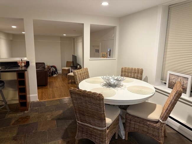 Building Photo - 26 Summer St